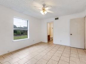520  Lake Crest Parkway , Azle Texas 76020