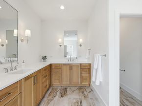 4525  Hopkins Avenue , Dallas Texas 75209