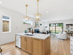 4525  Hopkins Avenue , Dallas Texas 75209