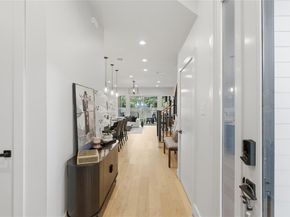 1005  Mount Auburn Avenue , Dallas Texas 75223