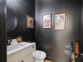 1005  Mount Auburn Avenue , Dallas Texas 75223