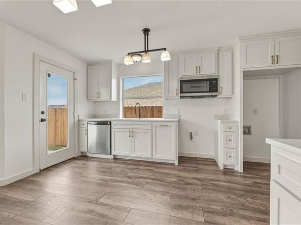 9808  Rockledge Road , Fort Worth Texas 76108