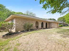 2805  Autumn Drive , Hurst Texas 76054