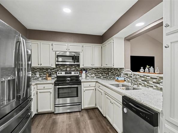 2805  Autumn Drive , Hurst Texas 76054