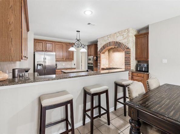 1301  Bramble Lane , Mansfield Texas 76063