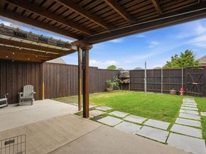 6217  Apache Drive , The Colony Texas 75056