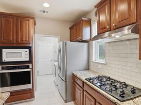 6217  Apache Drive , The Colony Texas 75056