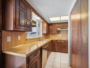 1521  Glouchester Drive , Garland Texas 75044