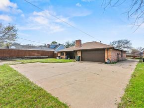 1905  Alamo Drive , Arlington Texas 76012