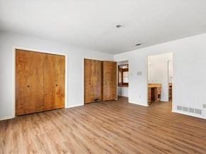 1905  Alamo Drive , Arlington Texas 76012