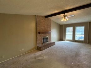 960  Meadowcove Circle , Garland Texas 75043