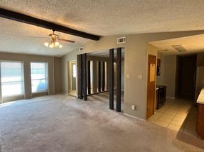 960  Meadowcove Circle , Garland Texas 75043