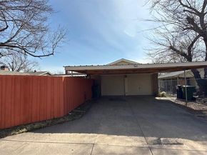 960  Meadowcove Circle , Garland Texas 75043