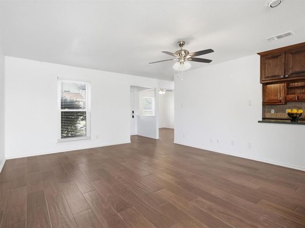 2110  Azalea Street , Denton Texas 76205
