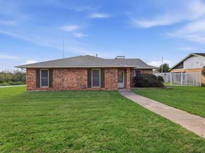 2110  Azalea Street , Denton Texas 76205