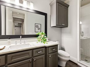 1  Roundrock Circle , Richardson Texas 75080