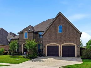 10913  Falling Leaf Trail , Flower Mound Texas 76226