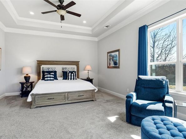 10913  Falling Leaf Trail , Flower Mound Texas 76226