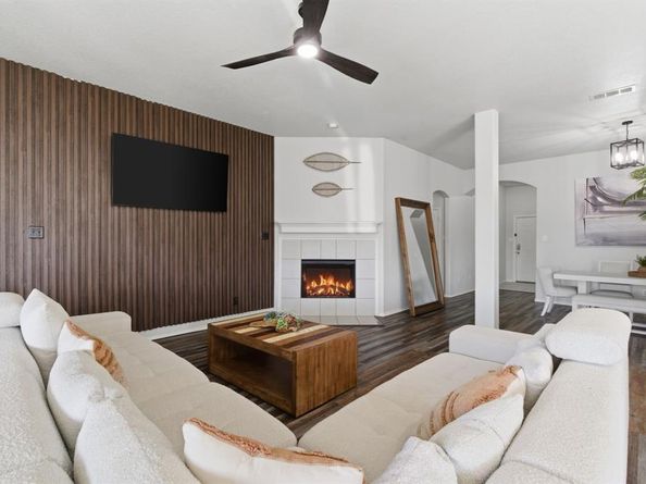 9469  Fox Hill  , Fort Worth Texas 76131