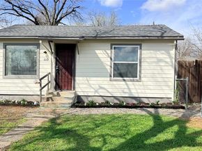 1119 E Cantey Street , Fort Worth Texas 76104