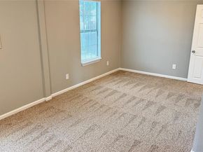 1119 E Cantey Street , Fort Worth Texas 76104