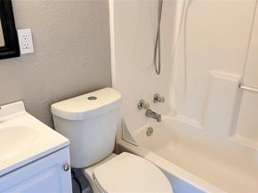 1119 E Cantey Street , Fort Worth Texas 76104