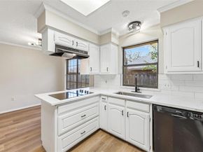 1916  Canterbury Circle , Fort Worth Texas 76112