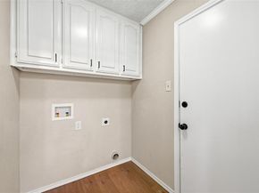 1916  Canterbury Circle , Fort Worth Texas 76112