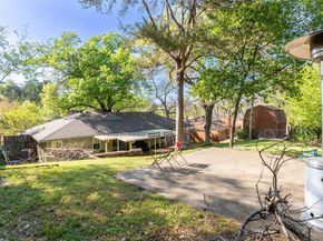 2422  Santa Cruz Drive , Dallas Texas 75227