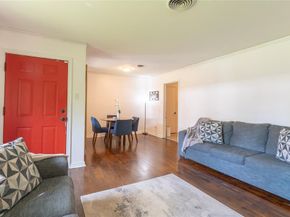 2422  Santa Cruz Drive , Dallas Texas 75227