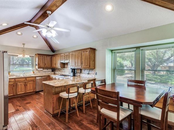 3701  Waycross Court , Arlington Texas 76016