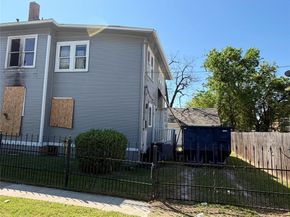 1800  Hurley Avenue , Fort Worth Texas 76110
