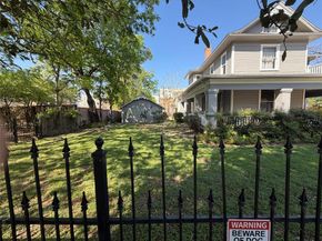 1800  Hurley Avenue , Fort Worth Texas 76110