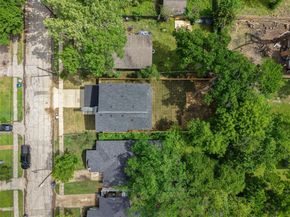 2312  Stoneman Street , Dallas Texas 75215