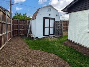 4122  Victoria Street , Irving Texas 75062