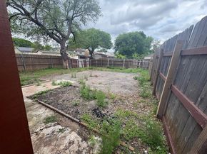 320 W Williams Street , Cedar Hill Texas 75104