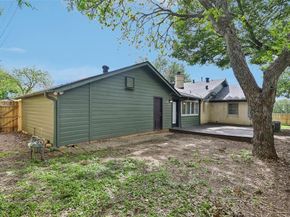 2403 W Colorado Boulevard , Dallas Texas 75211