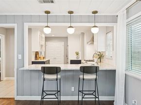 2403 W Colorado Boulevard , Dallas Texas 75211