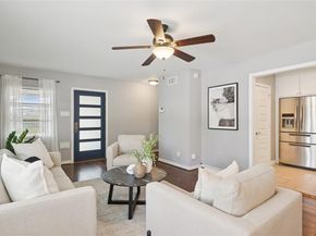 2403 W Colorado Boulevard , Dallas Texas 75211