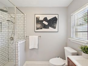 2403 W Colorado Boulevard , Dallas Texas 75211
