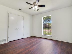 414  Willowcrest Drive , Garland Texas 75040