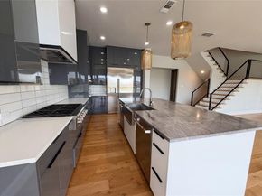 1918  Noe Boulevard , Heath Texas 75126