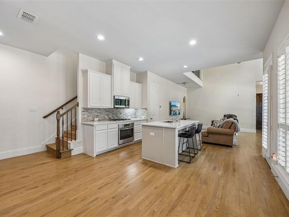 432  Loma Alta Drive , Flower Mound Texas 75022