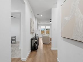 1827  Paducah Avenue , Dallas Texas 75216