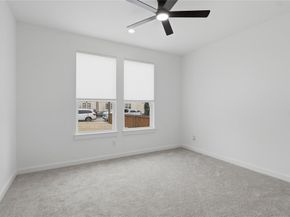 1827  Paducah Avenue , Dallas Texas 75216