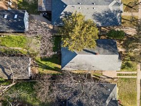 627 N Winnetka Avenue , Dallas Texas 75208