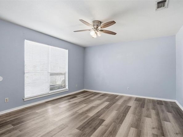 609  Race Street , Crowley Texas 76036