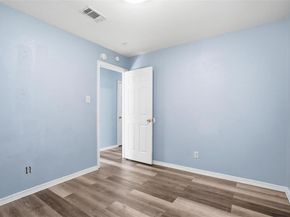 609  Race Street , Crowley Texas 76036