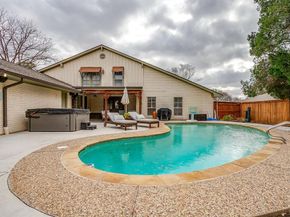 3928  Stonehenge Road , Fort Worth Texas 76109