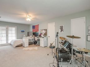 3928  Stonehenge Road , Fort Worth Texas 76109